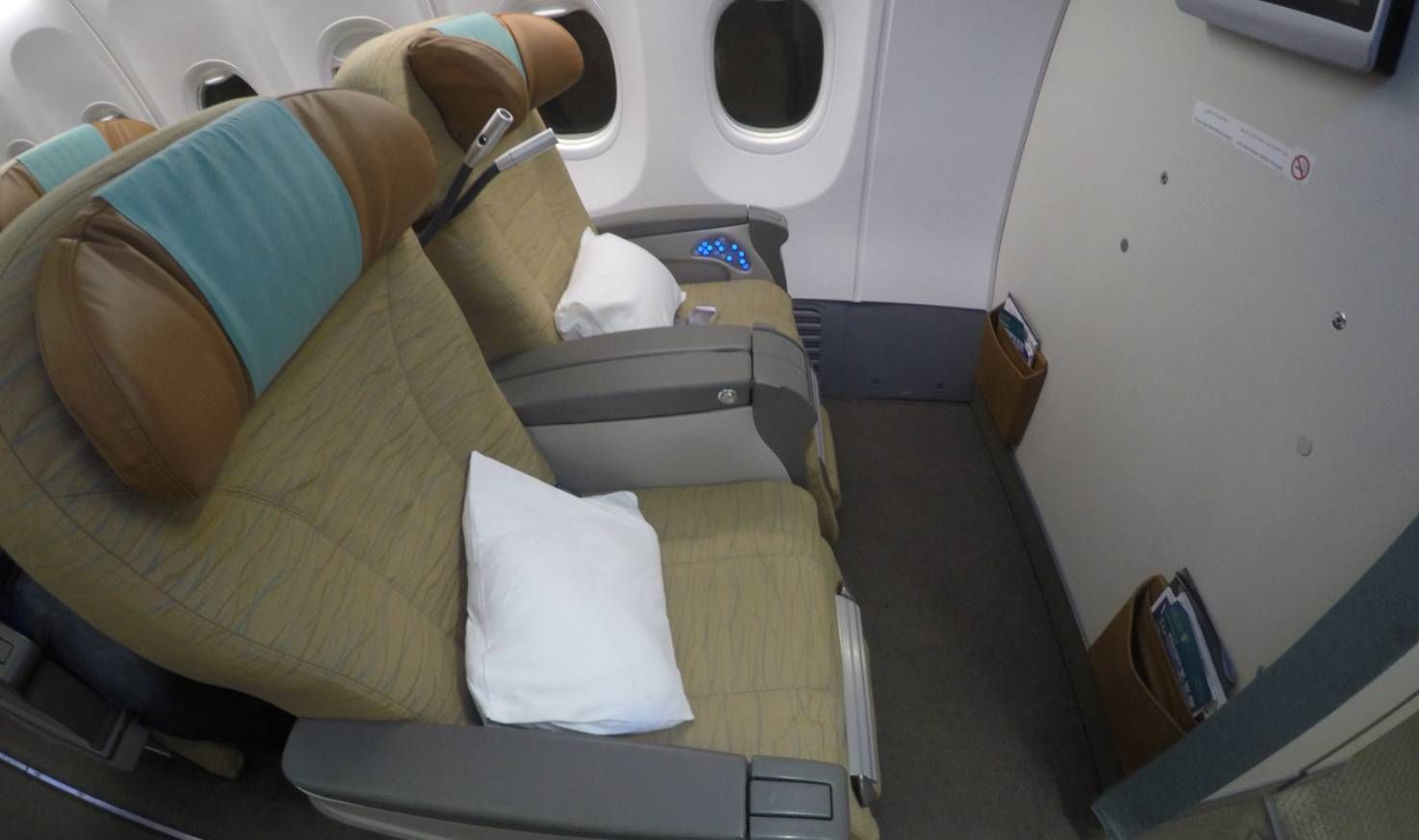 Oman Air B737-900 - Classe Executiva