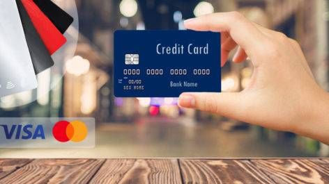 Cartão de crédito sem anuidade - Vale a pena?