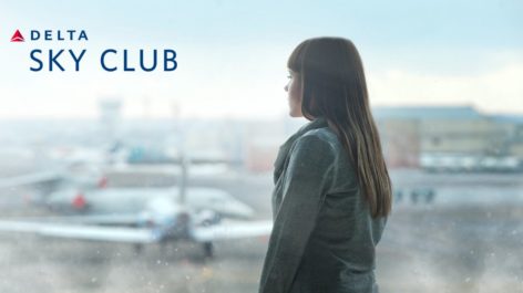 Delta vai limitar acesso ao Sky Club para no máximo 3 horas antes do voo