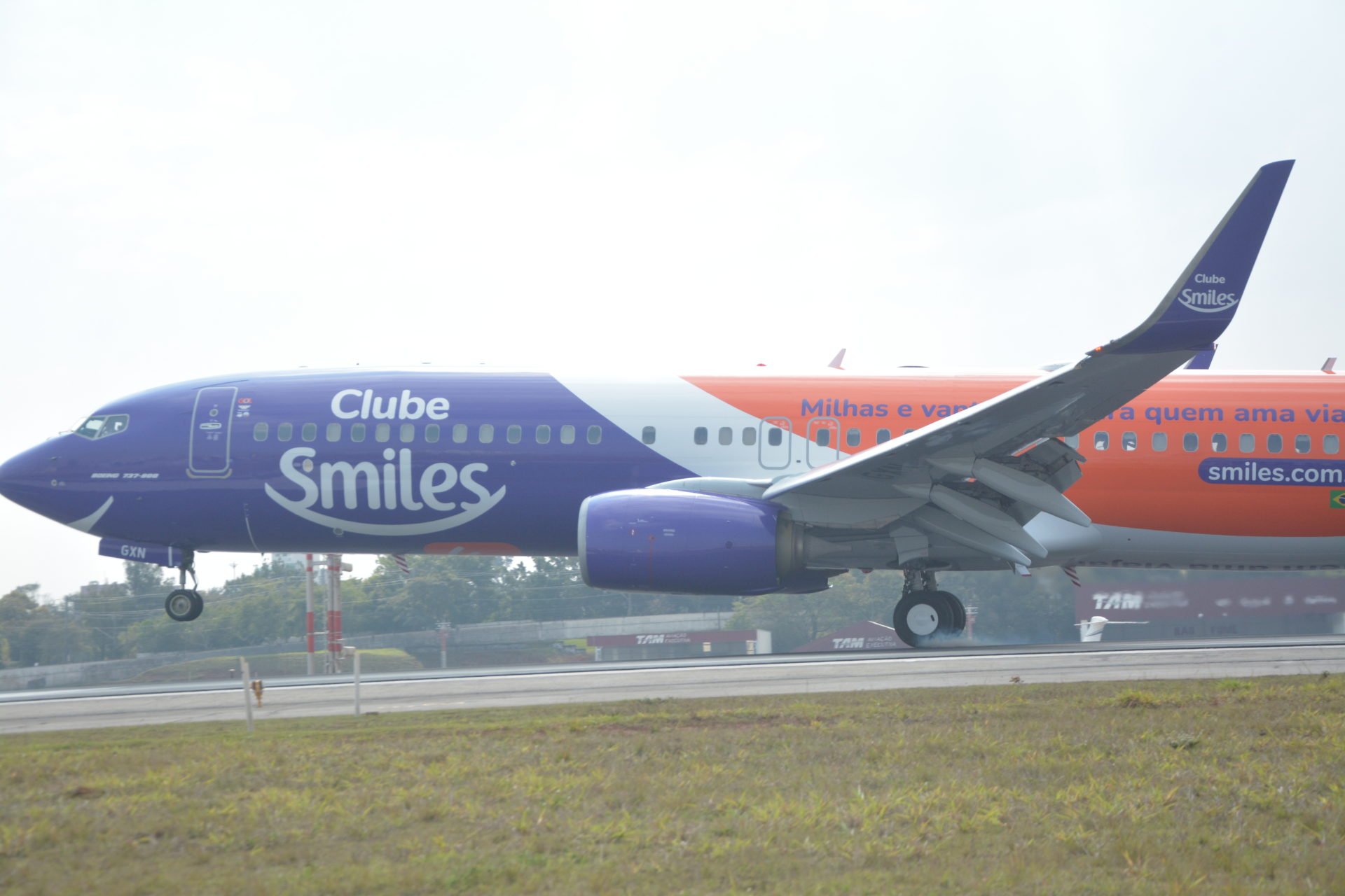 Conheça o avião da GOL personalizado com a pintura do Clube Smiles -  Passageiro de Primeira